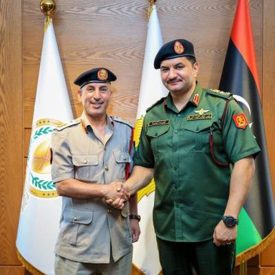 الفريق ركن صدام حفتر يراجع مستجدات ملف الإسكان العسكري مع لجنة السكن