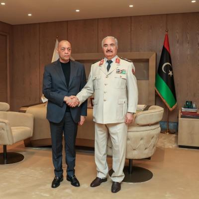 المشير أركان حرب خليفة أبوالقاسم حفتر يلتقي رئيس جهاز الأمن الداخلي لمتابعة قضية النائب إبراهيم الدرسي